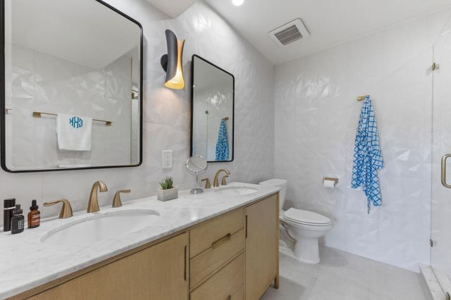 1821 Westlake DR 105, Austin, TX 78746