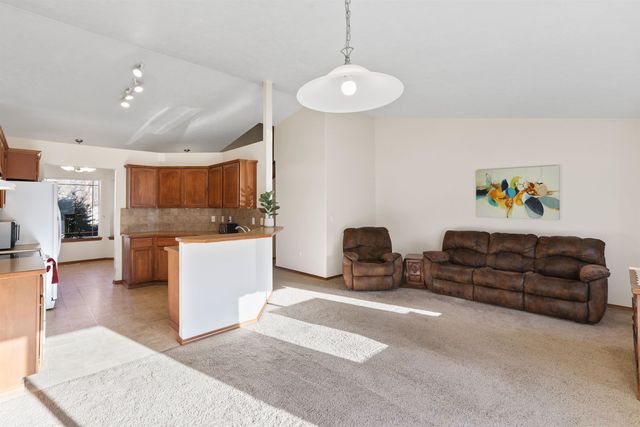 14316 E 31st Ln, Spokane Valley, WA 99037