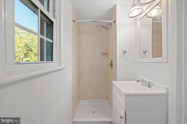 8531 MOUNT VERNON HWY, Alexandria, VA 22309