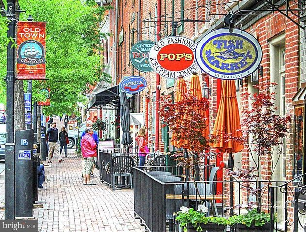 8531 MOUNT VERNON HWY, Alexandria, VA 22309