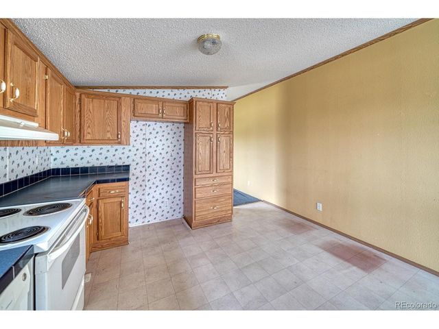 3063 Autumn Creek Dr, Canon City, CO 81212