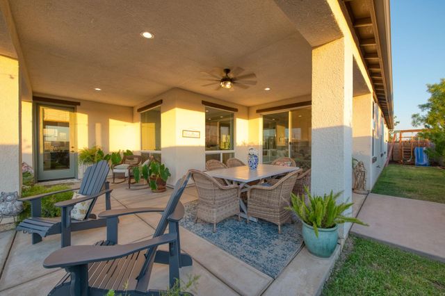 501 Overstone Avenue, Madera, CA 93636