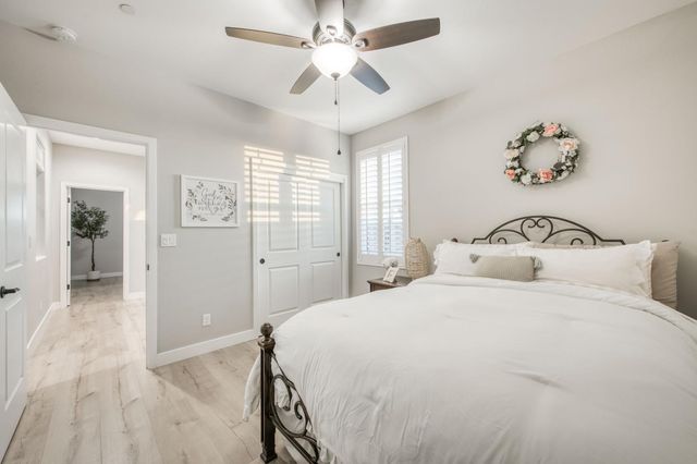 501 Overstone Avenue, Madera, CA 93636