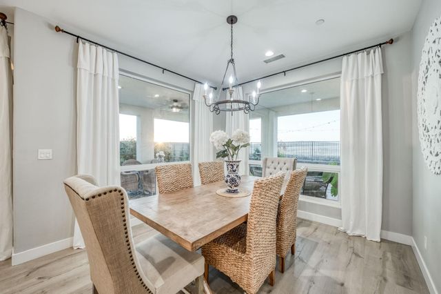 501 Overstone Avenue, Madera, CA 93636