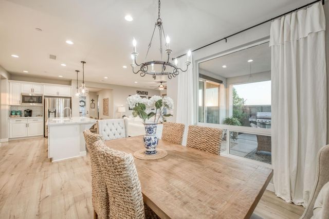 501 Overstone Avenue, Madera, CA 93636