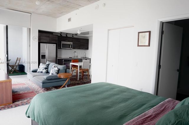 151 SE 1st St 3304, Miami, FL 33131