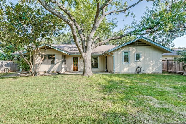 15510 Creekside, San Antonio, TX 78232