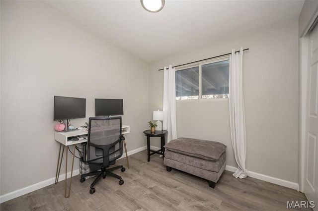 7210 Berkridge Drive, Hazelwood, MO 63042