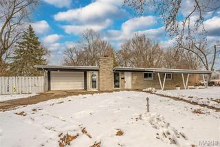 7210 Berkridge Drive, Hazelwood, MO 63042