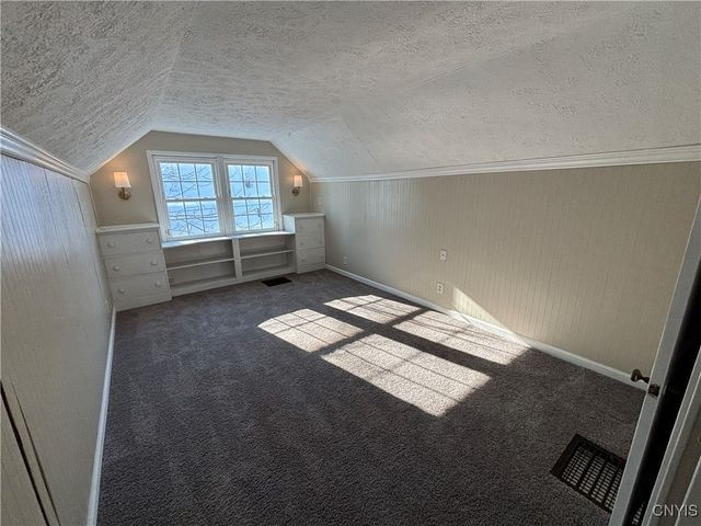 7 Parkwood Drive, Dewitt, NY 13057