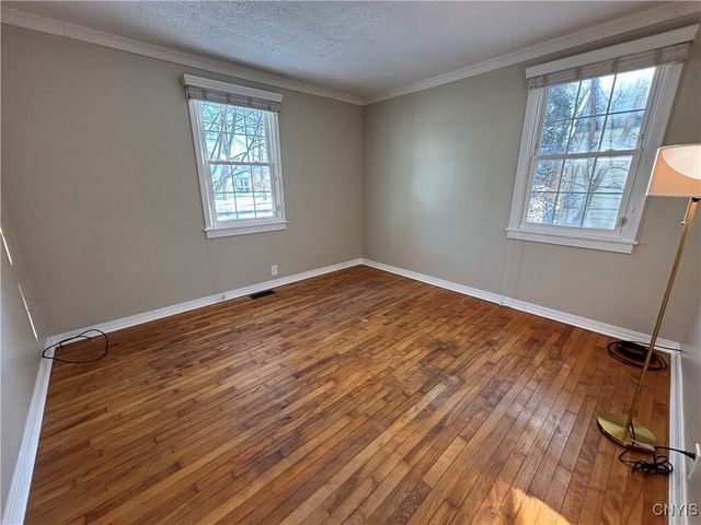 7 Parkwood Drive, Dewitt, NY 13057