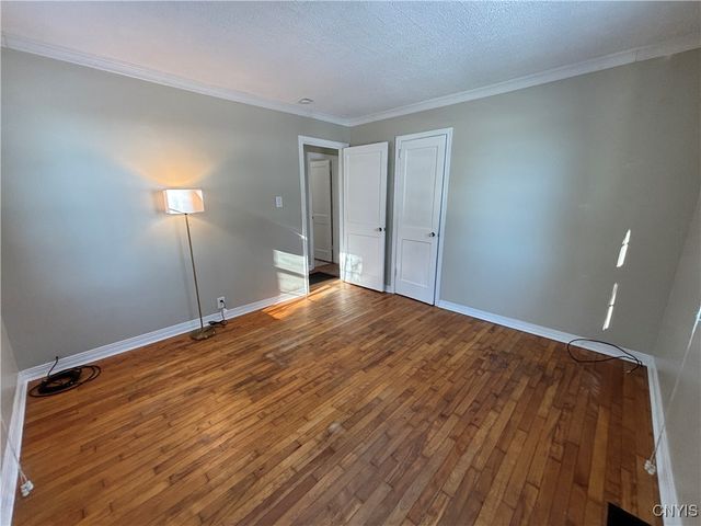 7 Parkwood Drive, Dewitt, NY 13057