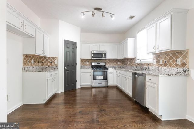 6005 Ambercrest Court, Buford, GA 30518