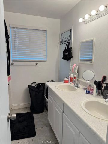 7596 Fillmore, Buena Park, CA 90620
