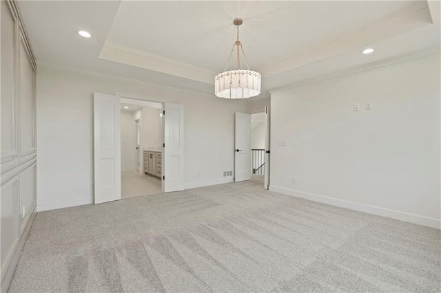 2008 NE Bluestone Drive, Lee's Summit, MO 64064