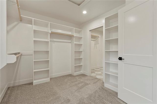 2008 NE Bluestone Drive, Lee's Summit, MO 64064