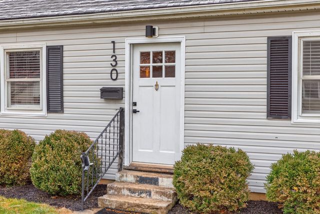 130 Virginia Avenue, Versailles, KY 40383