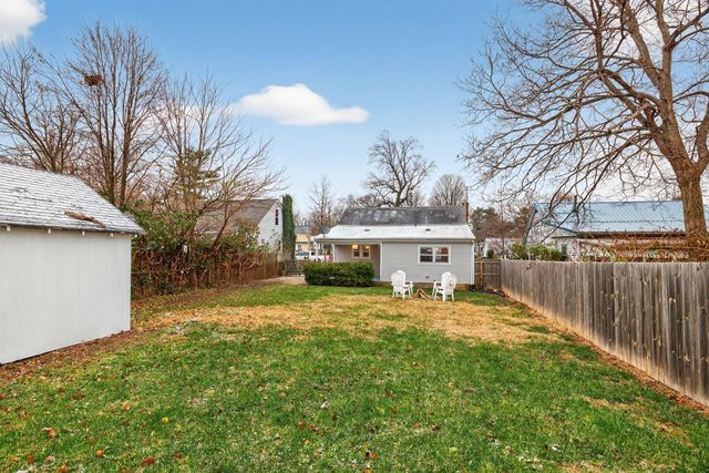 130 Virginia Avenue, Versailles, KY 40383