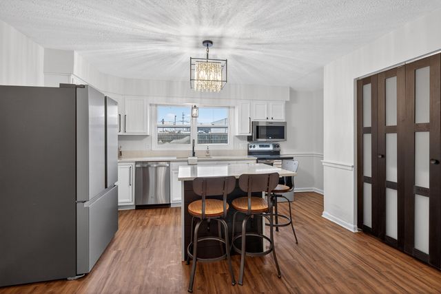 130 Virginia Avenue, Versailles, KY 40383