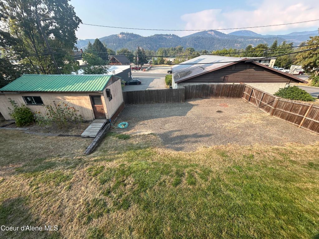 115 S 5th St, St. Maries, ID 83861 photo 2