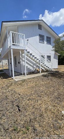 1040 Clower, San Antonio, TX 78201