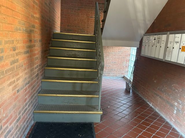 4342 N Kedvale Avenue 2A, Chicago, IL 60641