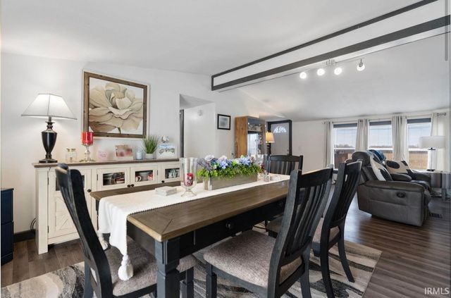 3395 W Crystal Lake Road, Warsaw, IN 46580