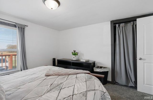 3395 W Crystal Lake Road, Warsaw, IN 46580