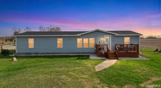 3395 W Crystal Lake Road, Warsaw, IN 46580