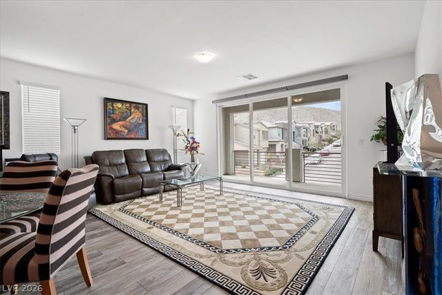 4368 Wonderful Life Street, Las Vegas, NV 89129