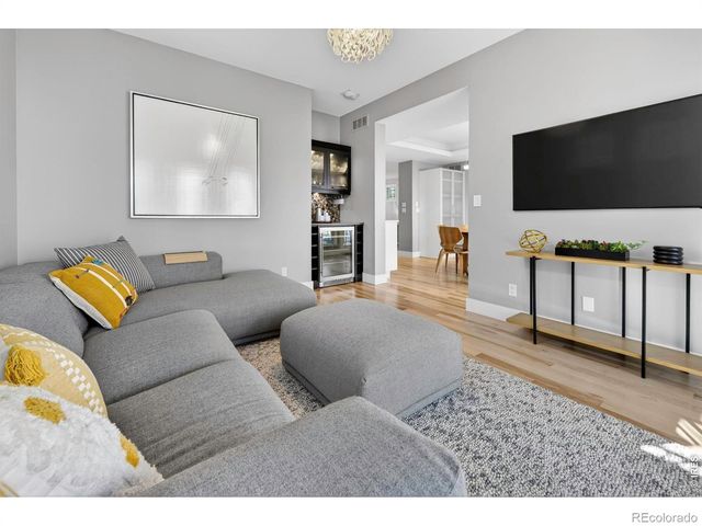 834 Confidence Drive, Longmont, CO 80504