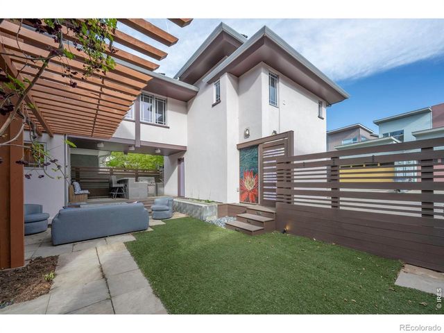 834 Confidence Drive, Longmont, CO 80504