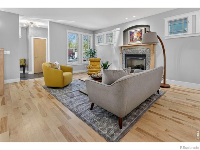 834 Confidence Drive, Longmont, CO 80504