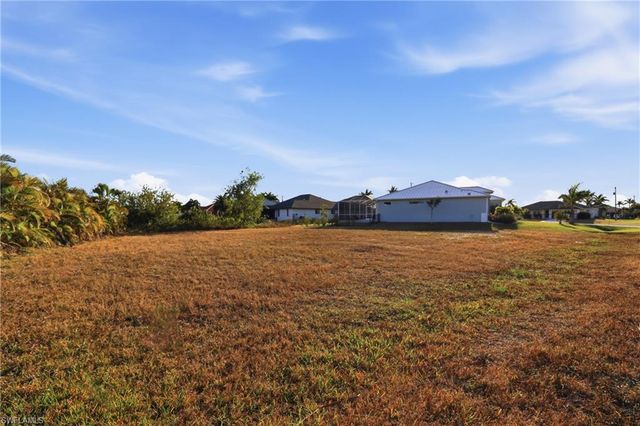 2624 SW 32 LN, Cape Coral, FL 33914