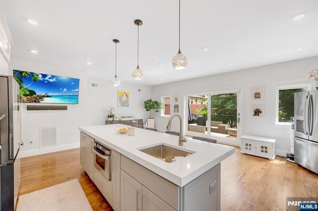 34 Lafayette Avenue, Cliffside Park, NJ 07010