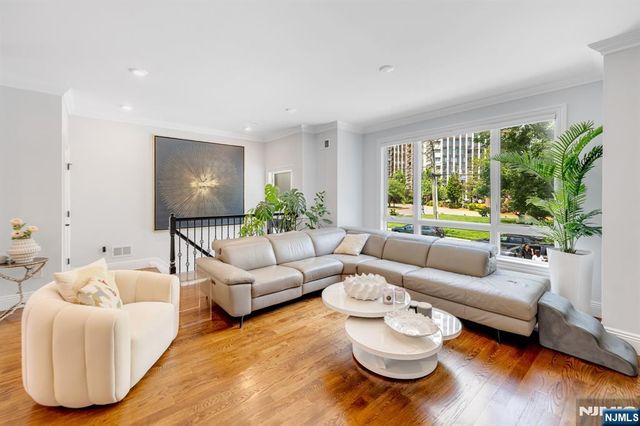 34 Lafayette Avenue, Cliffside Park, NJ 07010