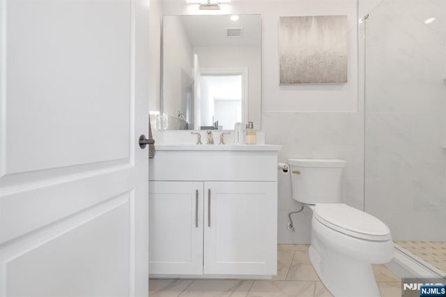 34 Lafayette Avenue, Cliffside Park, NJ 07010
