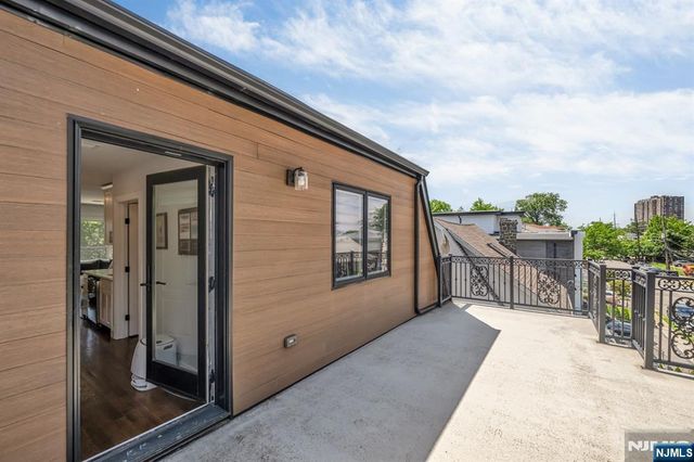 34 Lafayette Avenue, Cliffside Park, NJ 07010