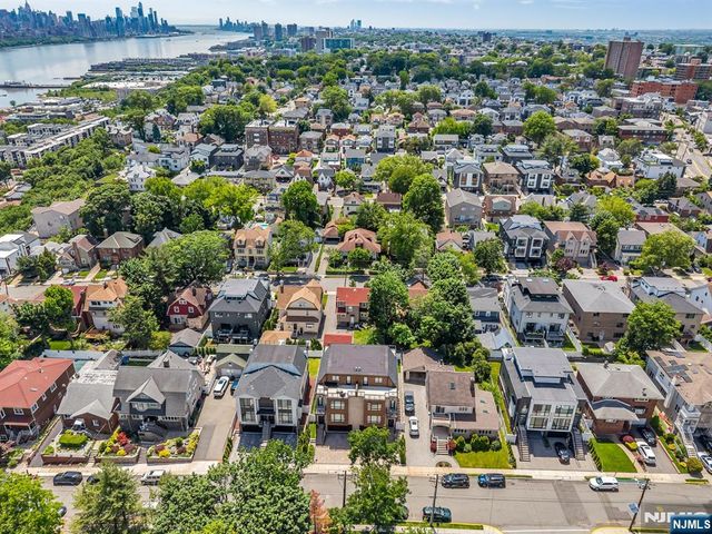 34 Lafayette Avenue, Cliffside Park, NJ 07010