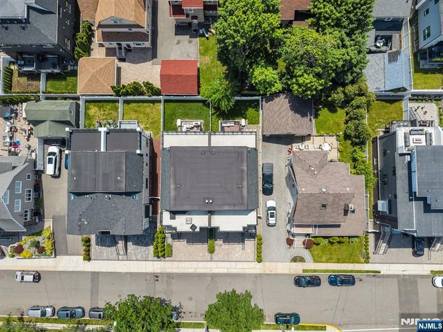 34 Lafayette Avenue, Cliffside Park, NJ 07010