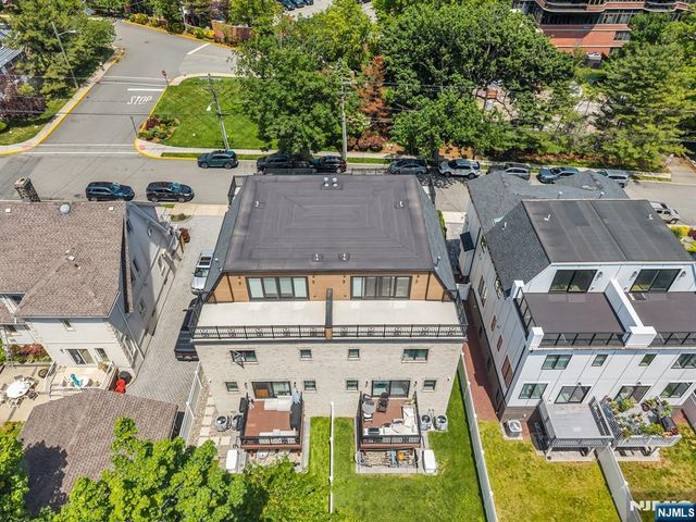 34 Lafayette Avenue, Cliffside Park, NJ 07010