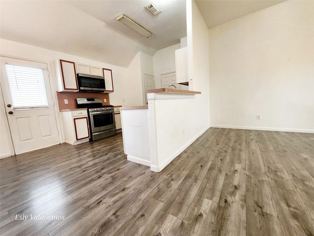 638 Aldenwick Lane, Houston, TX 77073