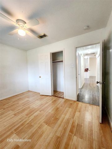 638 Aldenwick Lane, Houston, TX 77073