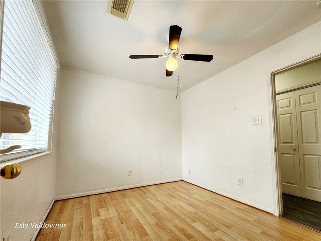 638 Aldenwick Lane, Houston, TX 77073