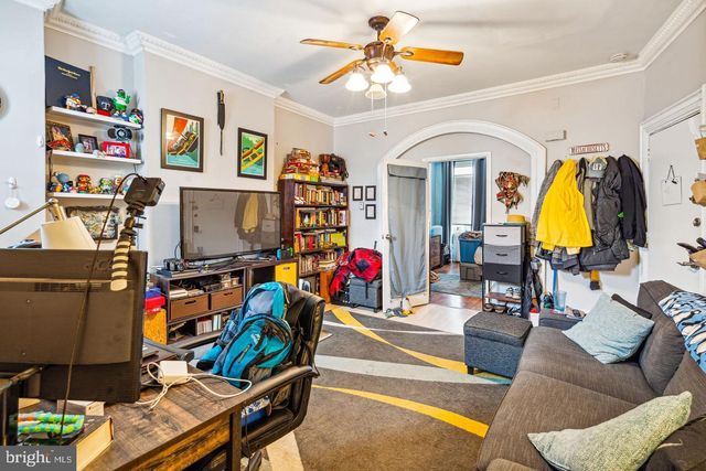 129 GAY ST, Philadelphia, PA 19127