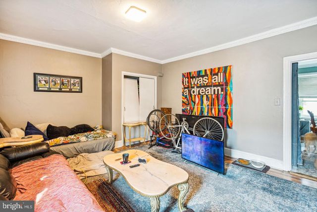 129 GAY ST, Philadelphia, PA 19127