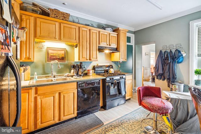129 GAY ST, Philadelphia, PA 19127