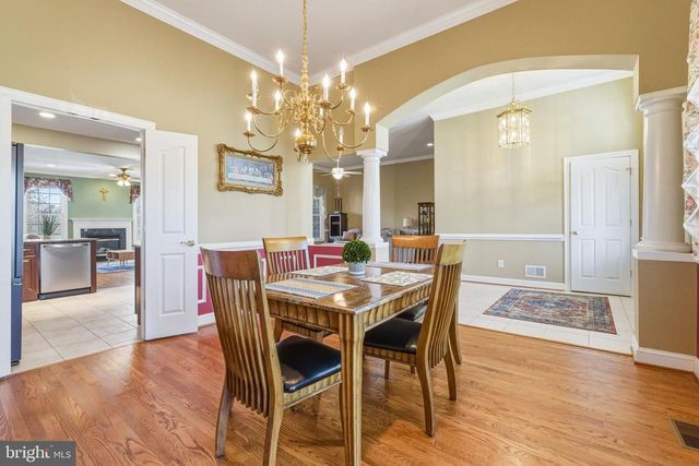 400 BEALL AVE, Luray, VA 22835