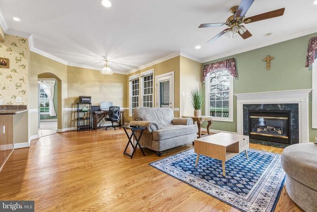 400 BEALL AVE, Luray, VA 22835