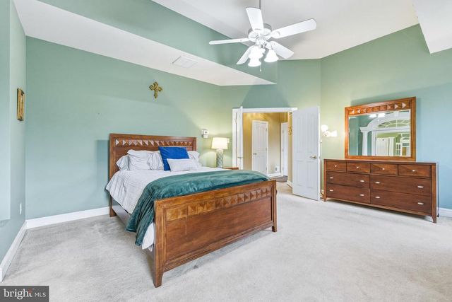 400 BEALL AVE, Luray, VA 22835